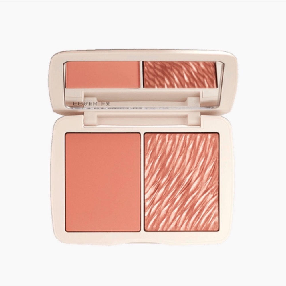 Cover FX | Monochromatic Blush Duo Matte + Shimmer in Soft Peach